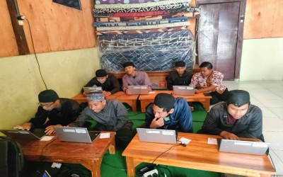 PELAKSAAN ANBK 2025 PAKET B PKBM MAWAR DI PONDOK DARUH IHSAN KABUPATEN MADIUN